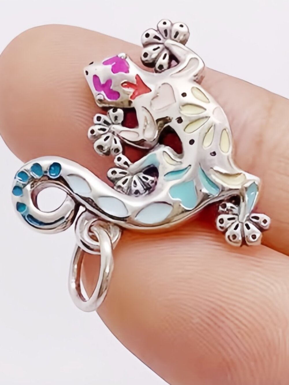 James Avery Enamel Festive Gecko Charm